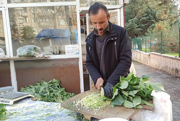 Foto - Depremde her şeyini kaybetti! Bu çorba onun ayağa kalkmasını sağladı