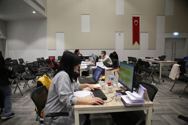 Foto - Depremde sağlık yükünü Şehir hastaneleri sırtladı!