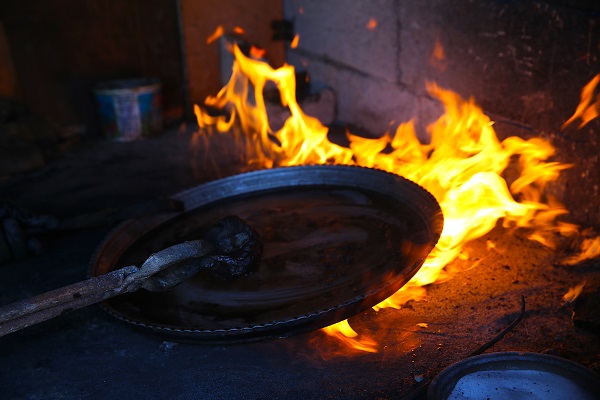 Foto - Depremde yerle bir olmuştu! Dede mesleğini böyle sürdürüyor