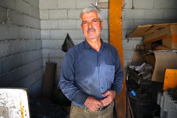 Foto - Depremde yerle bir olmuştu! Dede mesleğini böyle sürdürüyor