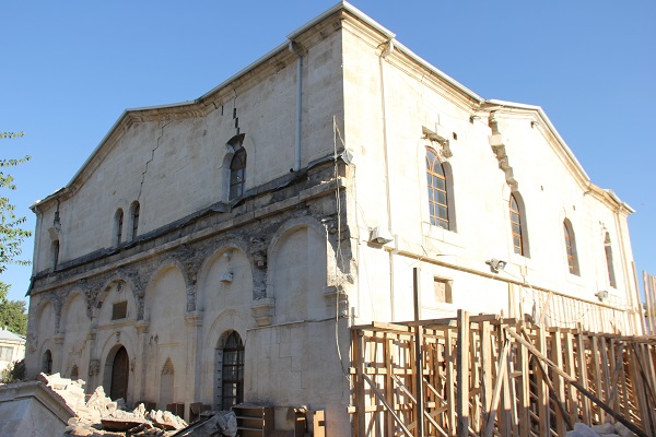 Foto - Depremde yıkılan tarihi cami restore ediliyor