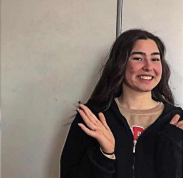Foto - Depremden 30 saat sonra kurtulan kadından dehşete düşüren iddia: Dükkanları için kestiler