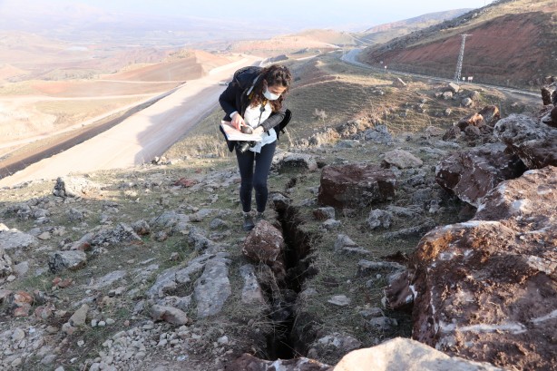 Foto - Depremden 45 dakika önce ortaya çıktı! Şoke eden görüntü