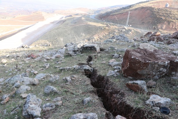 Foto - Depremden 45 dakika önce ortaya çıktı! Şoke eden görüntü