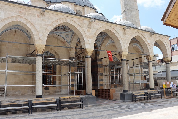 Foto - Depremden etkilenen eserler için restorasyon başladı