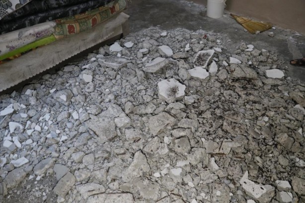 Foto - Depremden hasarsız çıkan ev aylar sonra bakın ne hale geldi!