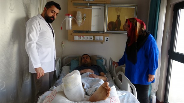 Foto - Depremden ikinci kattan atlayarak kurtuldu! O anları böyle anlattı