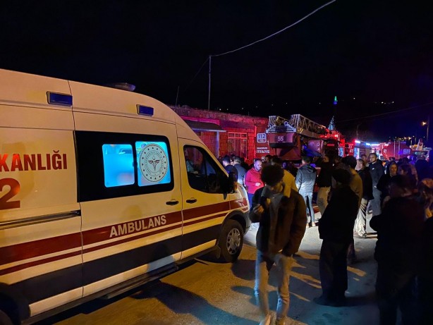 Foto - Depremden kurtardığı eşyalarını yangından kurtaramadı!