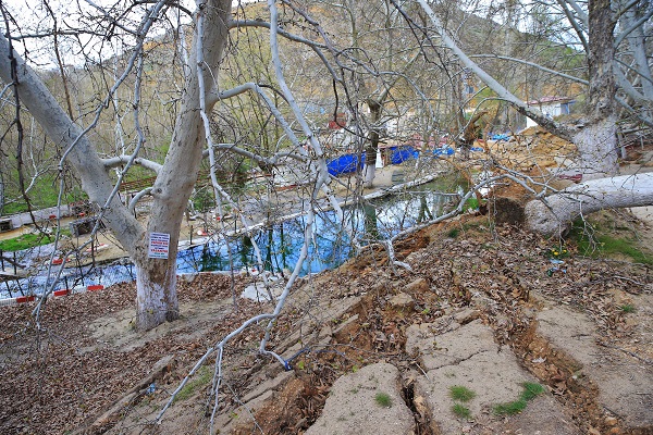 Foto - Depremden sonra dağlar bu hale geldi