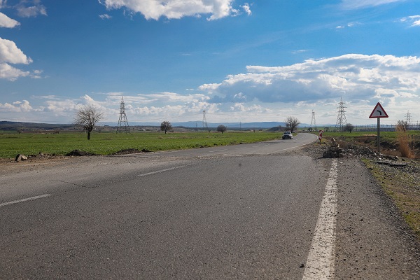 Foto - Depremden sonra yollar bu hale geldi! Bir örneği daha yok
