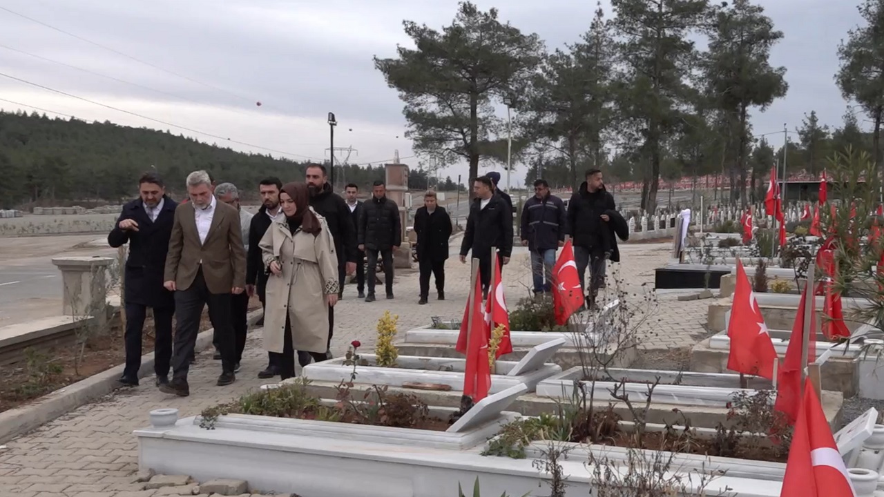 Foto - Depremin 2. yılı! Küllerinden yeniden doğuyor