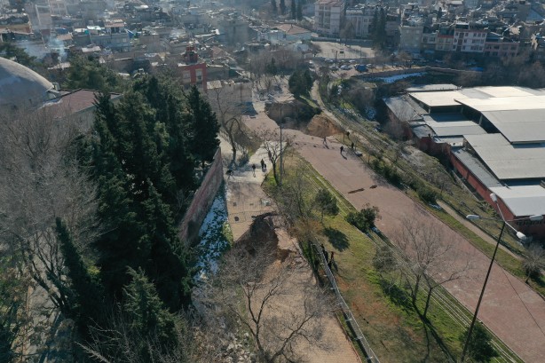 Depremin ardından Gaziantep'te korkutan görüntü