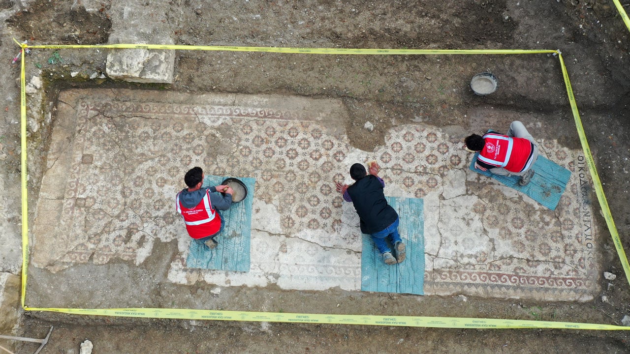 Depremin ardından ortaya çıktı! Hatay’da tarihi keşif