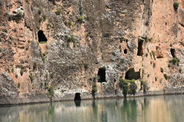 Foto - Depremin sebep olduğu hasar görüntülendi! Kızılin Kanyonu bu hale geldi
