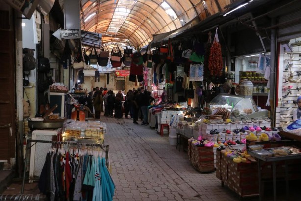 Foto - Depremin vurduğu tarihi çarşıda Ramazan heyecanı