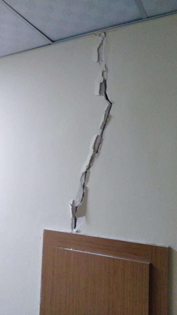 Foto - Depremin yaşandığı Göle'de vatandaşlar geceyi sokakta geçirdi