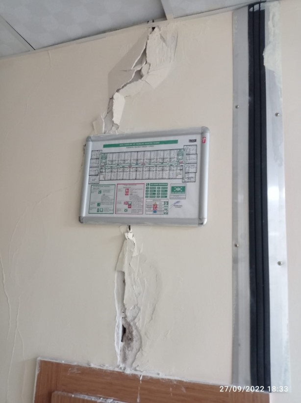 Foto - Depremin yaşandığı Göle'de vatandaşlar geceyi sokakta geçirdi