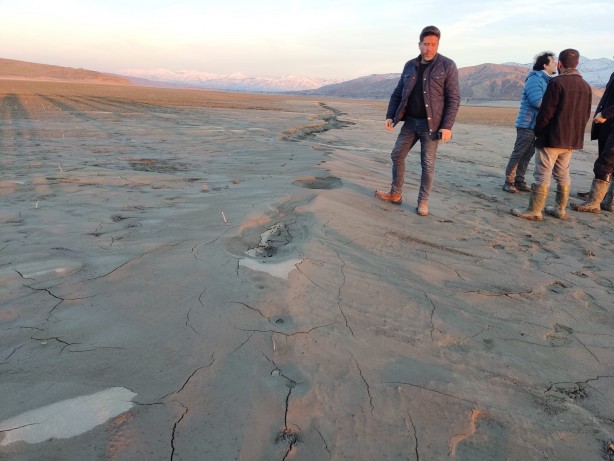 Depremler sonrası uzmanları şaşırtan görüntü!