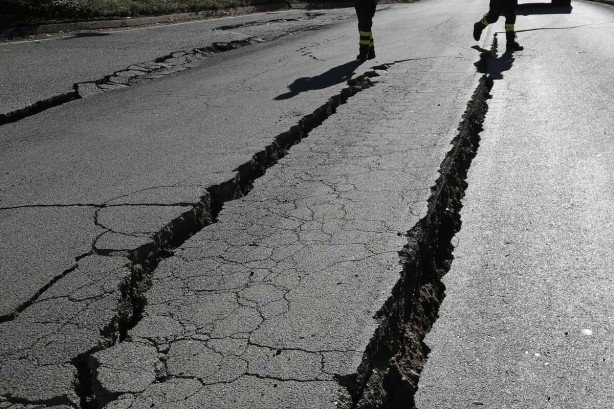 Foto - Depremleri önceden bilen Frank Hoogerbeets az önce video ile duyurdu: Orada her an deprem olabilir