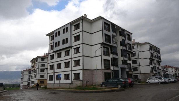 Foto - Depremzedeler için yapılıyor, temeller atıldı çalışmalar hızlandı