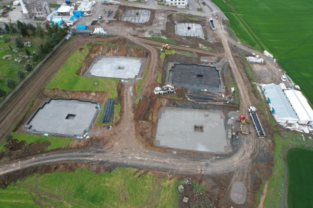 Foto - Depremzedeler için yapılıyor, temeller atıldı çalışmalar hızlandı