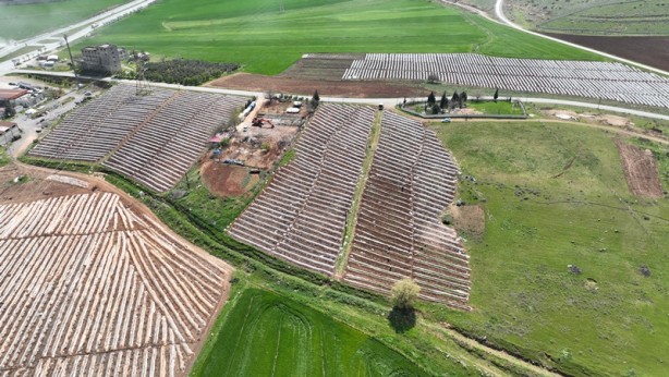 Foto - Depremzedeler ve oruçlular! Üretimi sürdürüyorlar