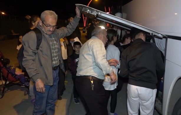 Foto - Depremzedelerde rehavet yok! Sandığa gidiyorlar