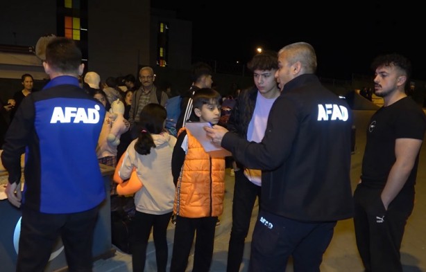 Depremzedelerde rehavet yok! Sandığa gidiyorlar