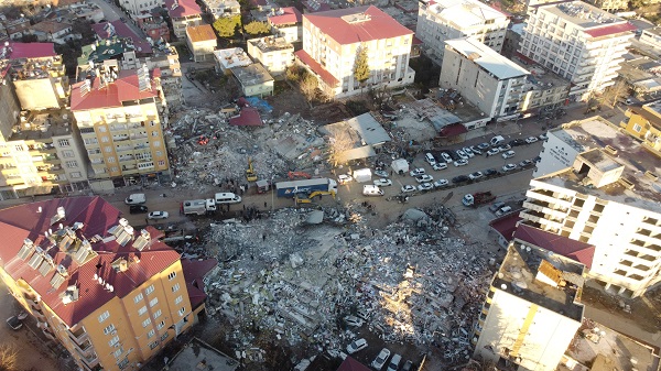 Foto - Depremzedelere nasıl müdahale edilir? Yapılan hata felç bırakabilir