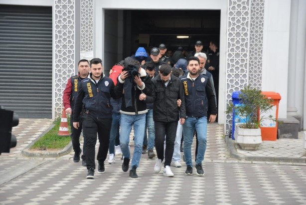 Foto - Depremzedeleri dolandıran çete çökertildi