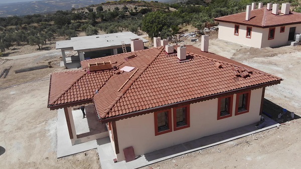 Foto - Depremzedenin büyük şaşkınlığı! Kendi gözleriyle görmek istedi