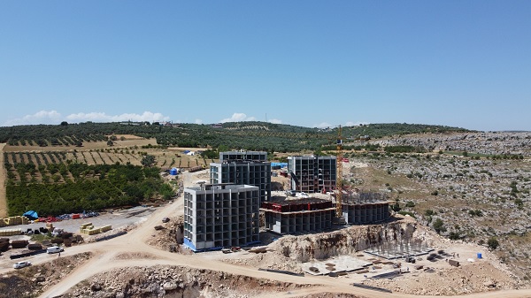 Foto - Depremzedenin büyük şaşkınlığı! Kendi gözleriyle görmek istedi