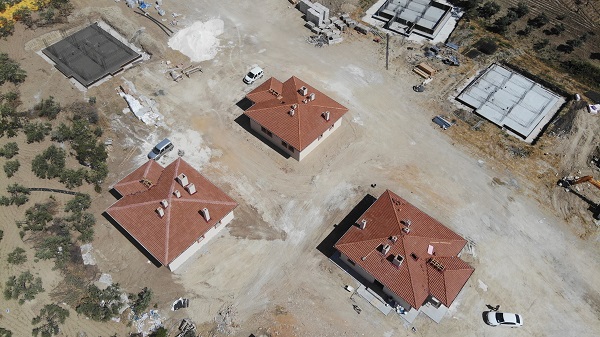 Foto - Depremzedenin büyük şaşkınlığı! Kendi gözleriyle görmek istedi