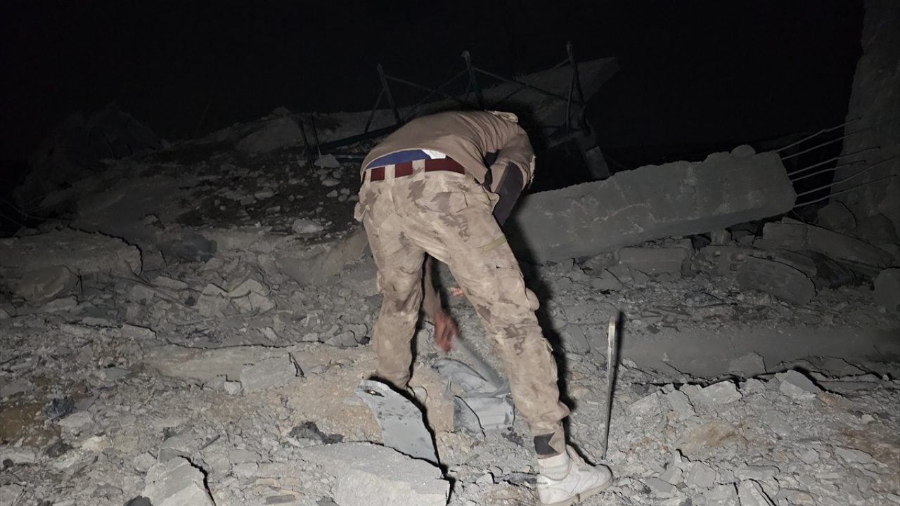 Foto - Dera’ya Ürdün hava saldırısı: 5 sivilin öldüğü bildirildi