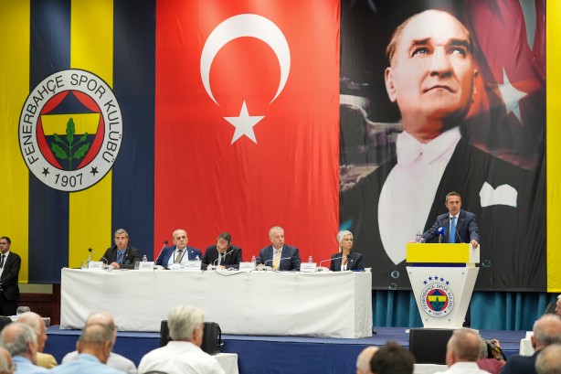 Foto - Derbi hezimeti sonrası Fenerbahçe Başkanı Ali Koç sonunda ortaya çıktı! Şaşırtan açıklamalar…