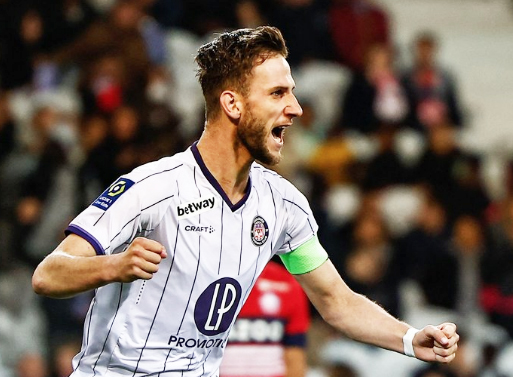 Foto - Derbi öncesinde ilk kapışma başladı bile... Sürpriz gelişme!