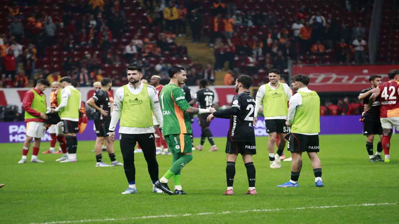 Foto - Derbideki hata kriz çıkarabilir! Ünlü hakem tehlikeyi açıkladı