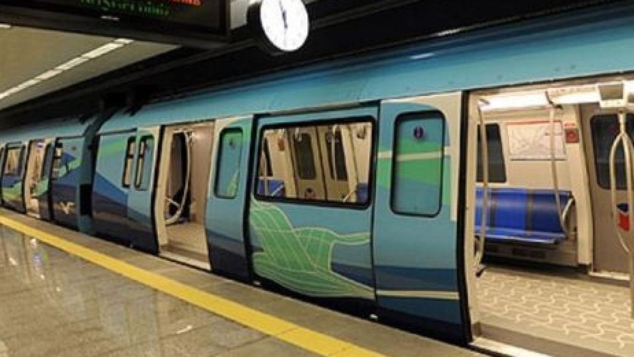 Foto - Derbiye gidecekler dikkat! İstanbul'da metro saatleri değişti: Seferlerde maç mesaisi