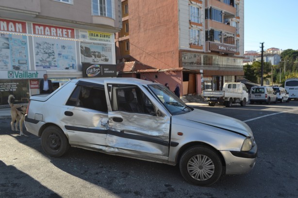 Foto - Derse yetişmeye çalışan öğrenciler ölümden döndü