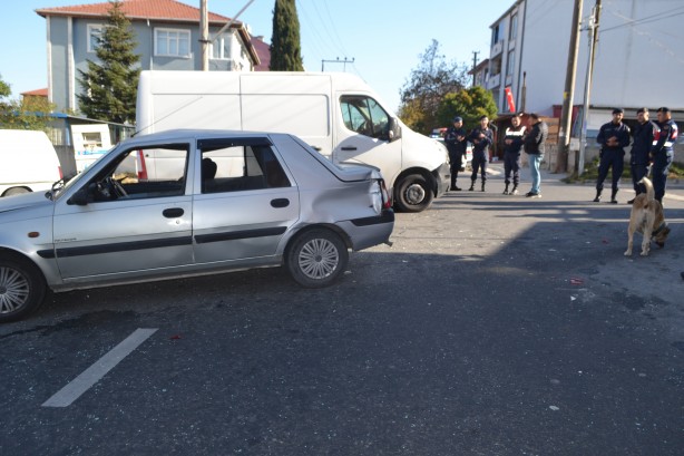 Foto - Derse yetişmeye çalışan öğrenciler ölümden döndü