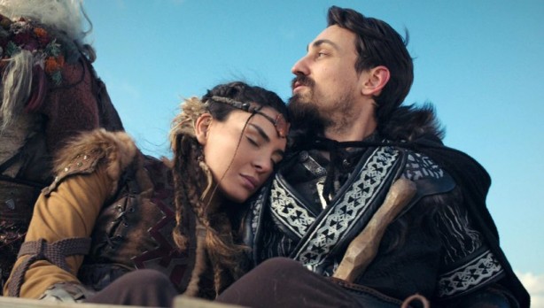 Foto - Destan reytingleri patlattı! Fox fişi çekti, final yapıyor