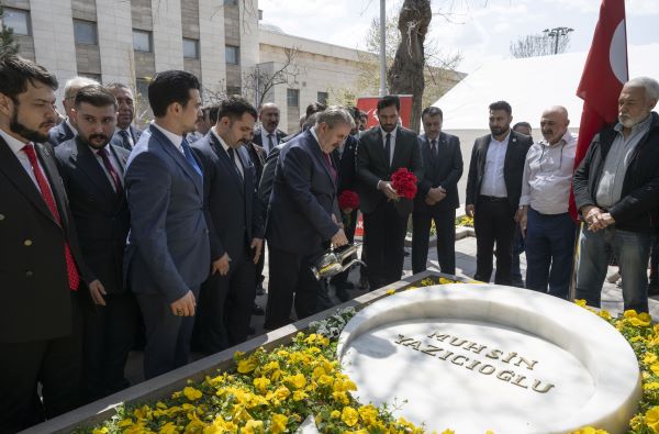 Foto - Destici efsane başkanı unutmadı