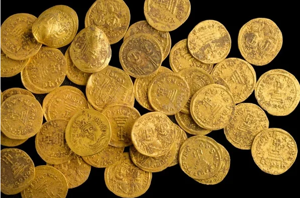 Foto - Dev altın hazinesi bulundu! ‘Müslümanlar bulmasın’ diye bakın ne yapmışlar