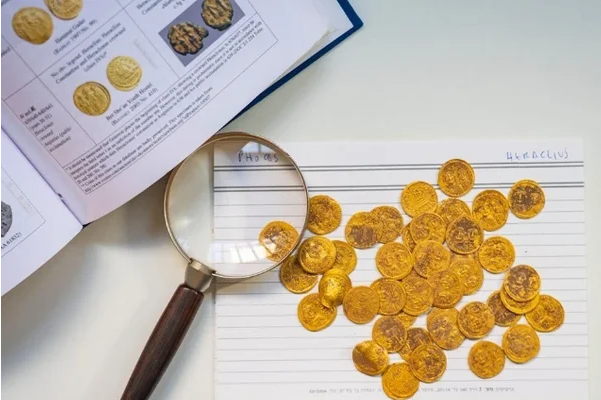 Foto - Dev altın hazinesi bulundu! ‘Müslümanlar bulmasın’ diye bakın ne yapmışlar