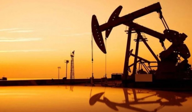 Foto - Dev bankadan 2024 petrol tahmini