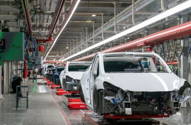 Foto - Dev firmalar elektrikli otomobil için imzaları attı