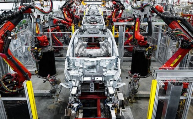 Foto - Dev firmalar elektrikli otomobil için imzaları attı