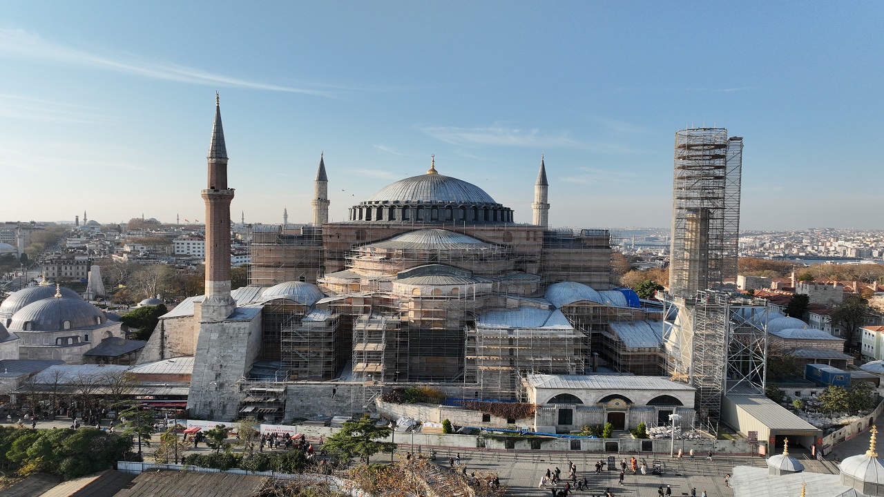 Foto - Dev iskele kuruldu! Ayasofya tarihi güzelliğine kavuşuyor