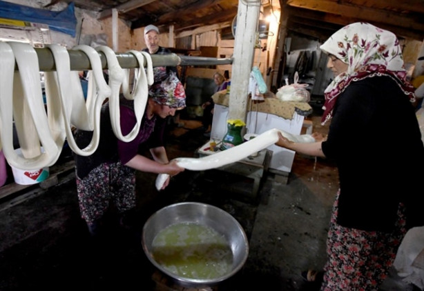 Foto - Dev kazanlar çeçil peyniri için yakıldı