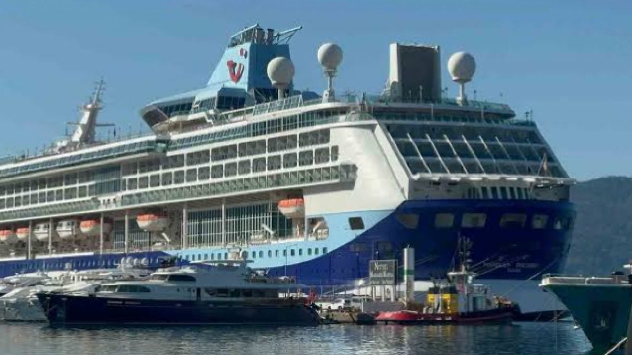 Foto - Dev kruvaziyer gemisi Marmaris'te: Limana 2 bin 370 turist getirdi